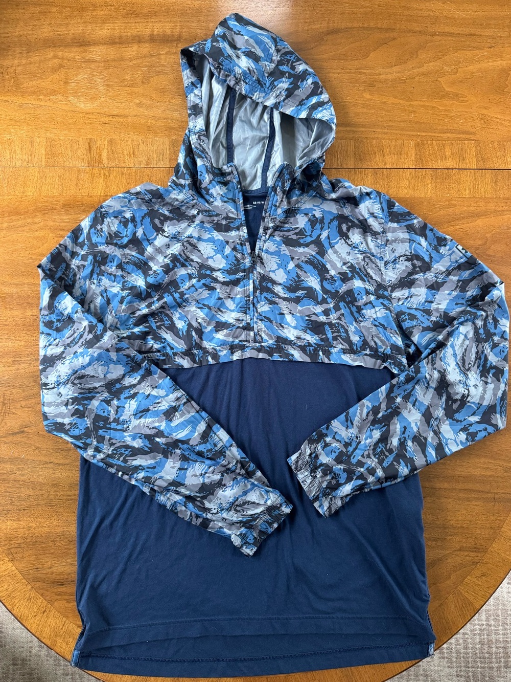 LG Under Armor Blue Camo Hooded Lightweight Jacket